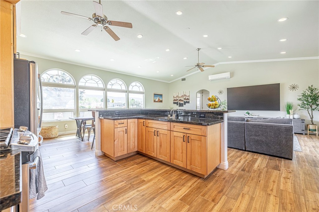 MLS #SR26064837 image #8