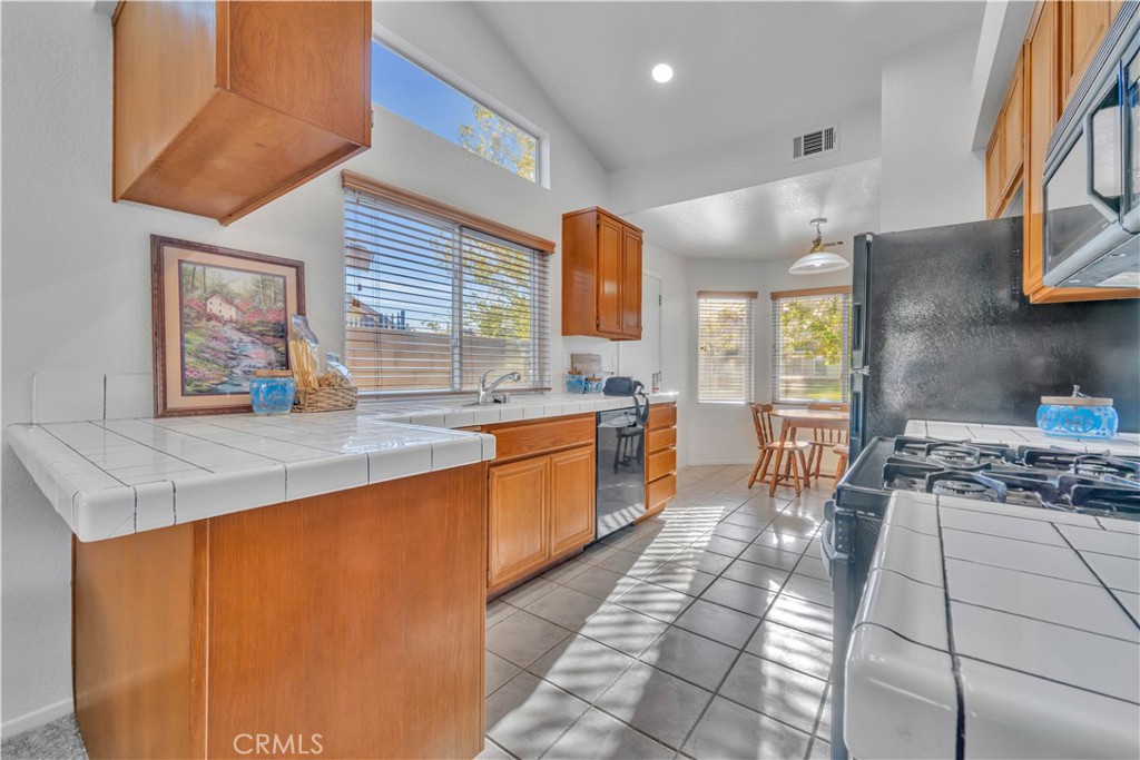 MLS #SR26066925 image #9