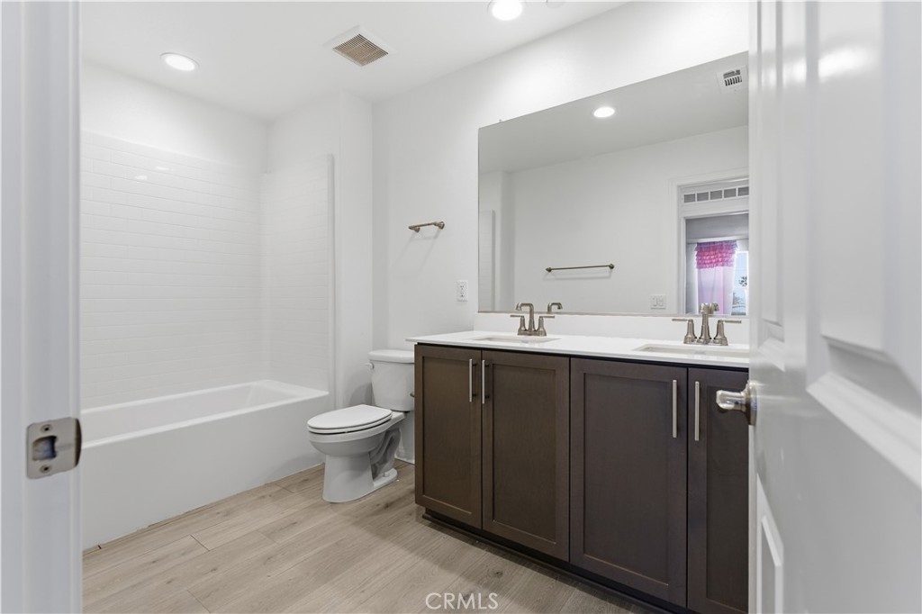 MLS #SR26068685 image #10