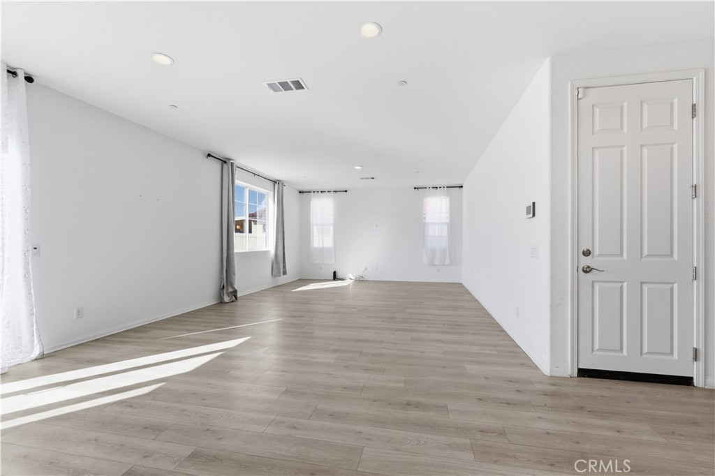 MLS #SR26068685 image #5