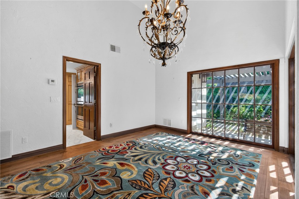 MLS #SR26068693 image #12