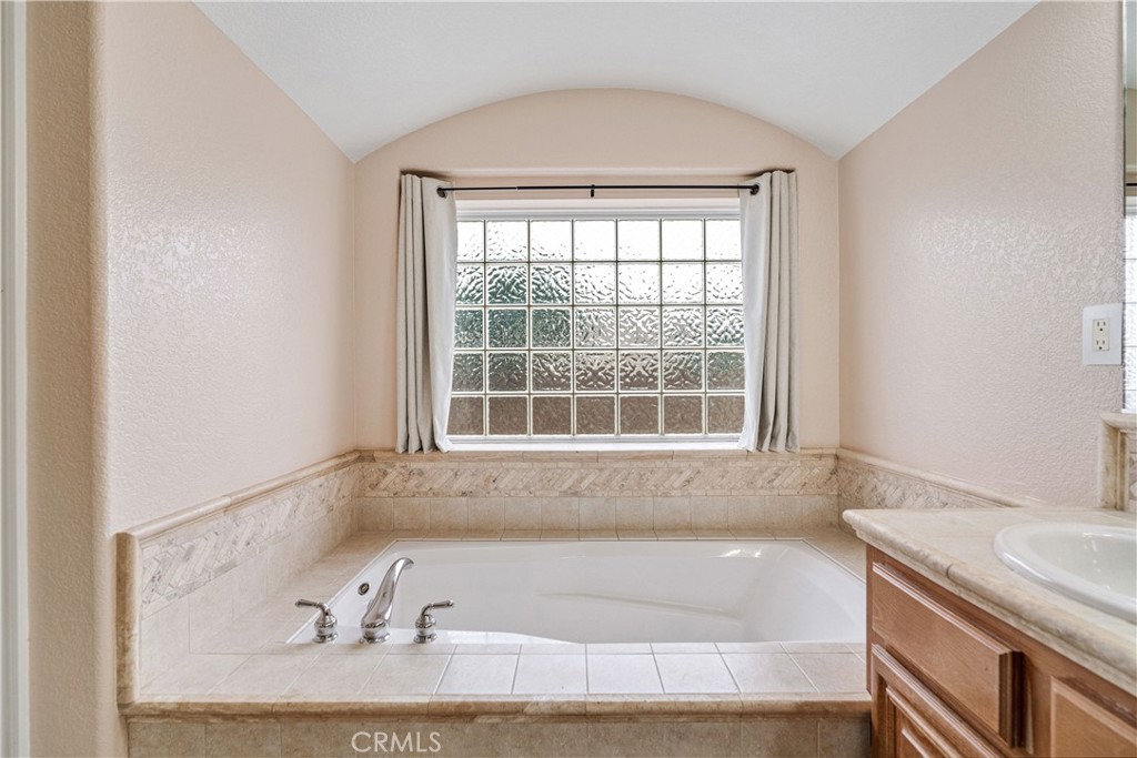 MLS #SR26069338 image #32