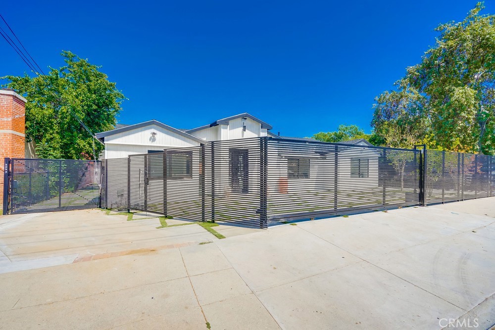 MLS #SR26069389 image #1