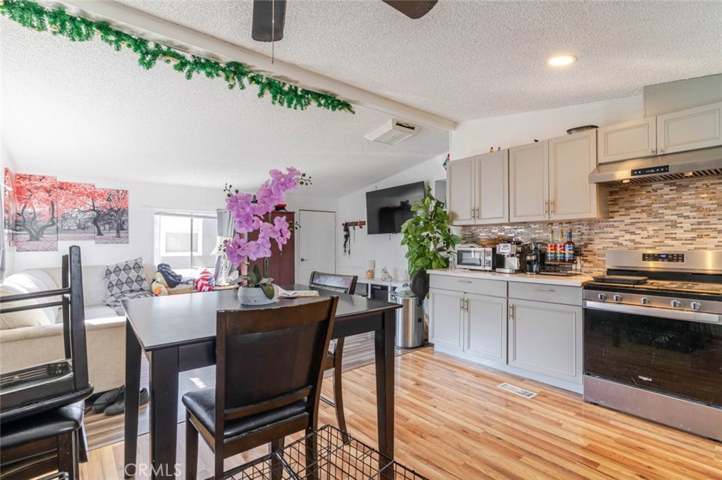 MLS #SR26069435 image #9