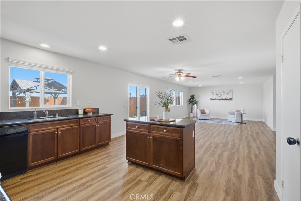 MLS #SR26069660 image #10