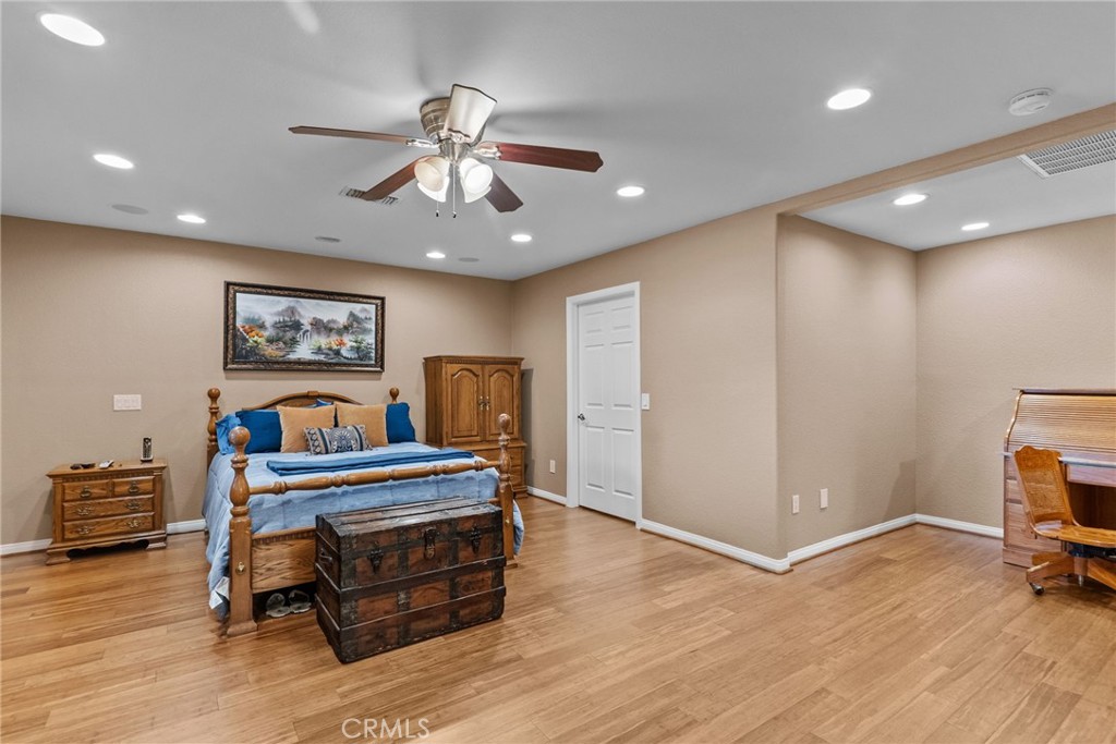 MLS #SR26069904 image #12