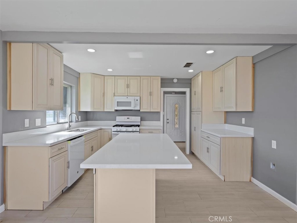 MLS #SR26070572 image #5