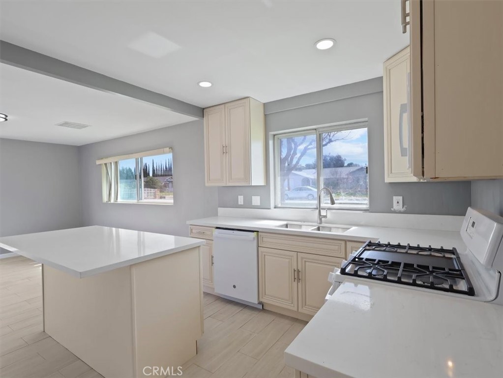 MLS #SR26070572 image #7