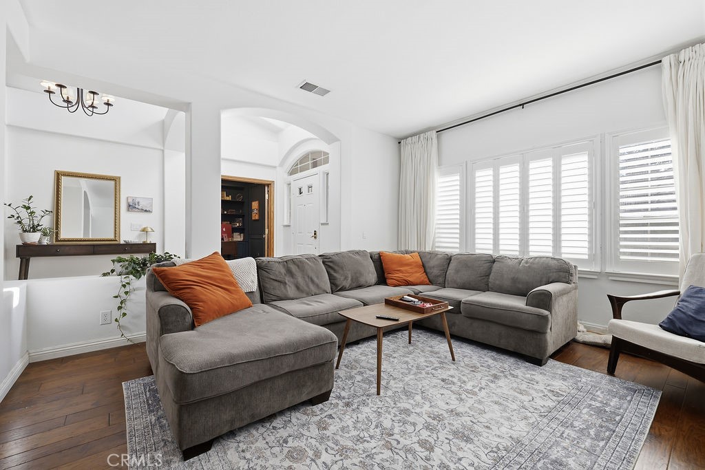 MLS #SR26071132 image #9