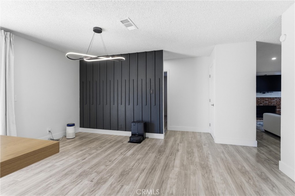 MLS #SR26071671 image #2