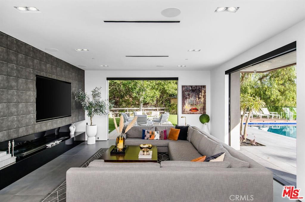 MLS #SR26071784 image #9