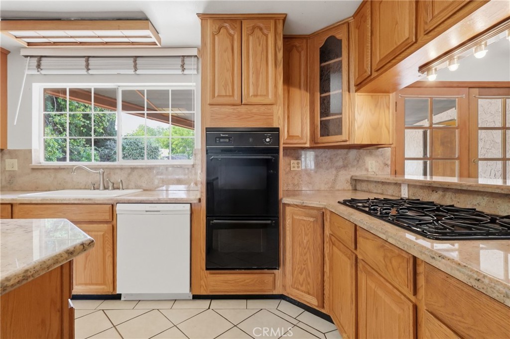 MLS #SR26073414 image #10