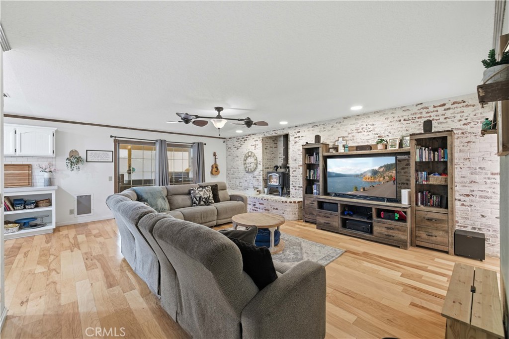 MLS #SR26073540 image #8