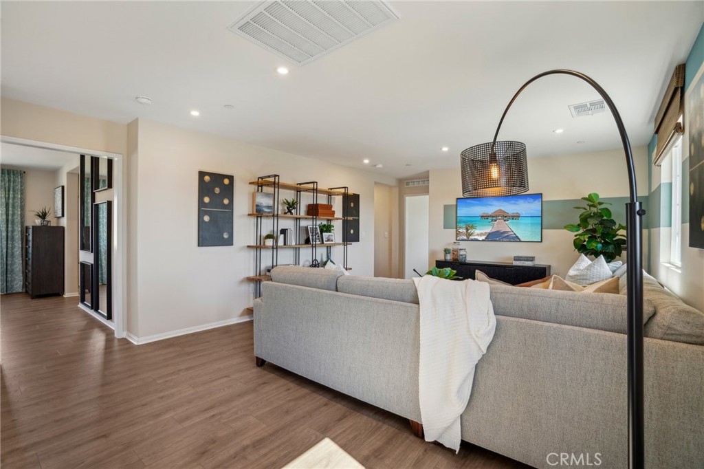 MLS #SW26069214 image #4