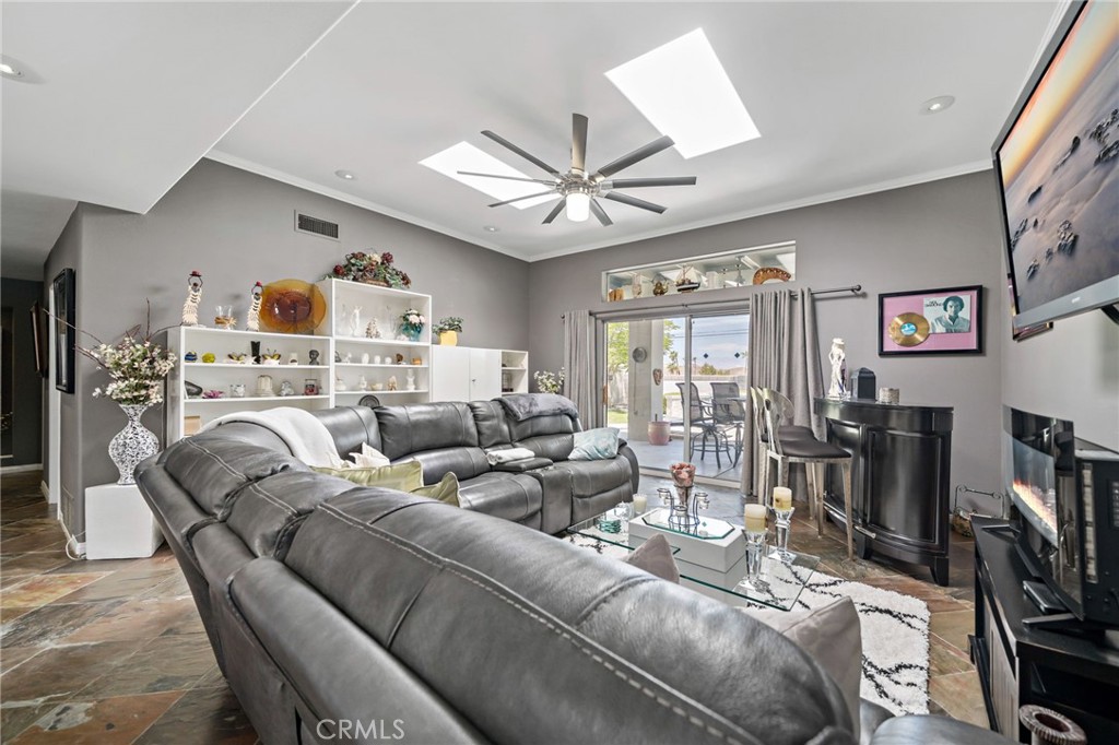 MLS #SW26070862 image #12