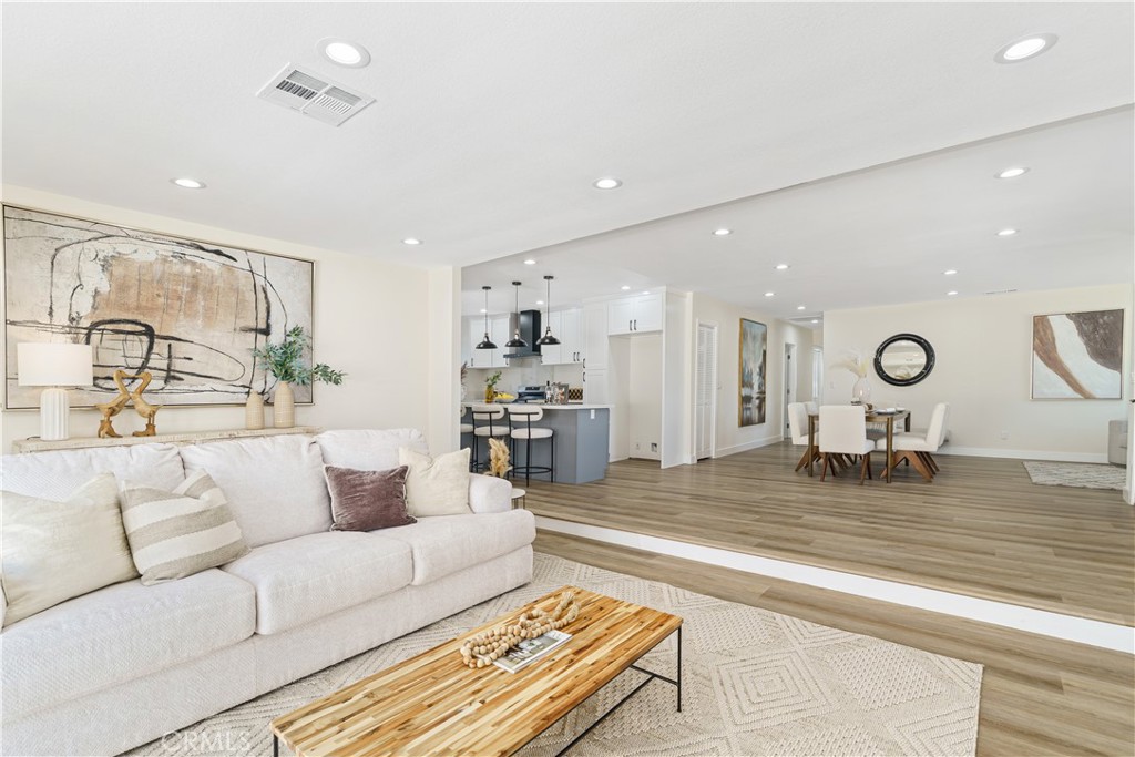 MLS #TR26055558 image #10