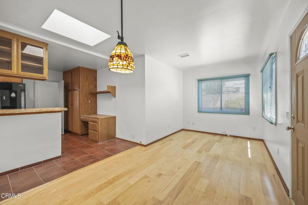 MLS #V1-34729 image #11