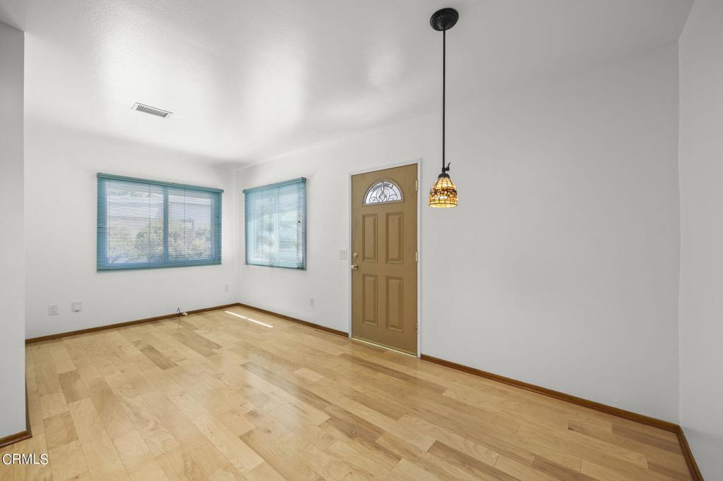 MLS #V1-34729 image #12