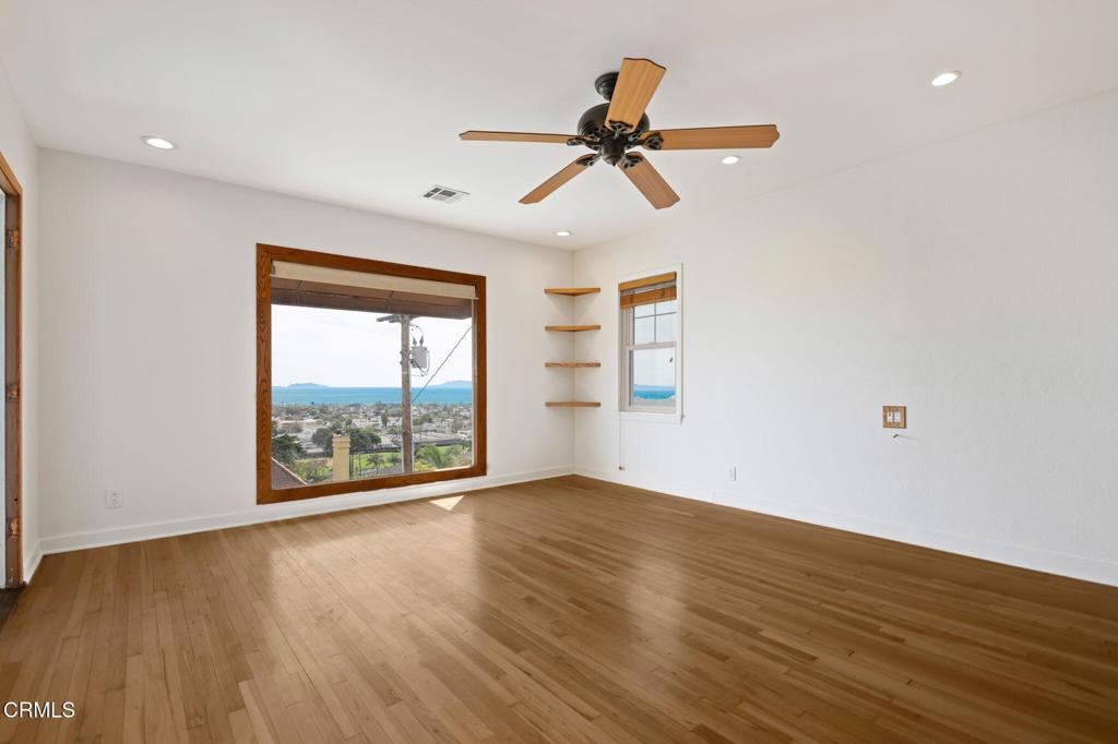 MLS #V1-34922 image #10