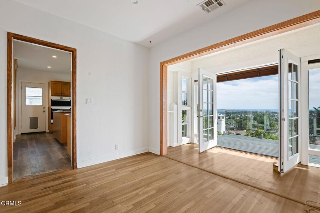 MLS #V1-34922 image #15