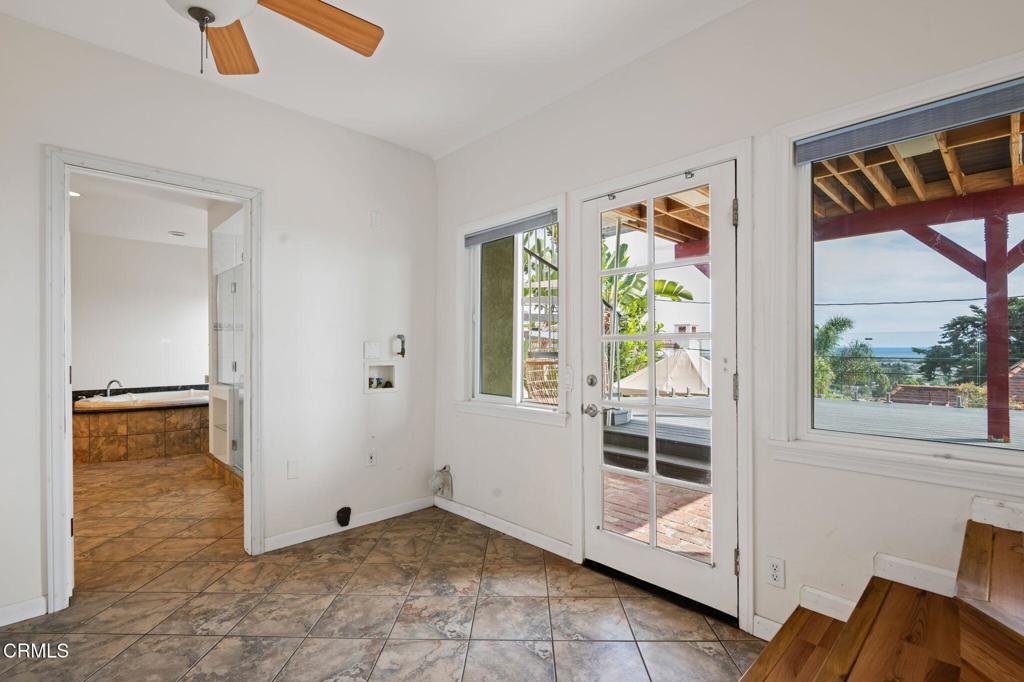 MLS #V1-34922 image #36