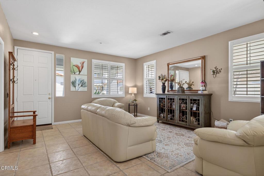 MLS #V1-35113 image #12