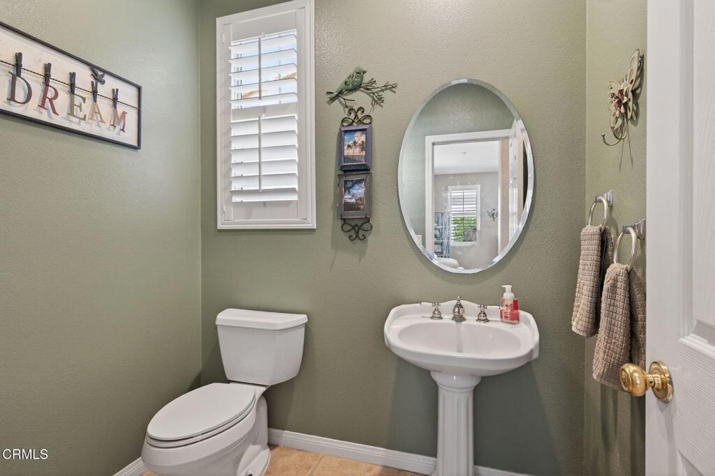 MLS #V1-35113 image #24