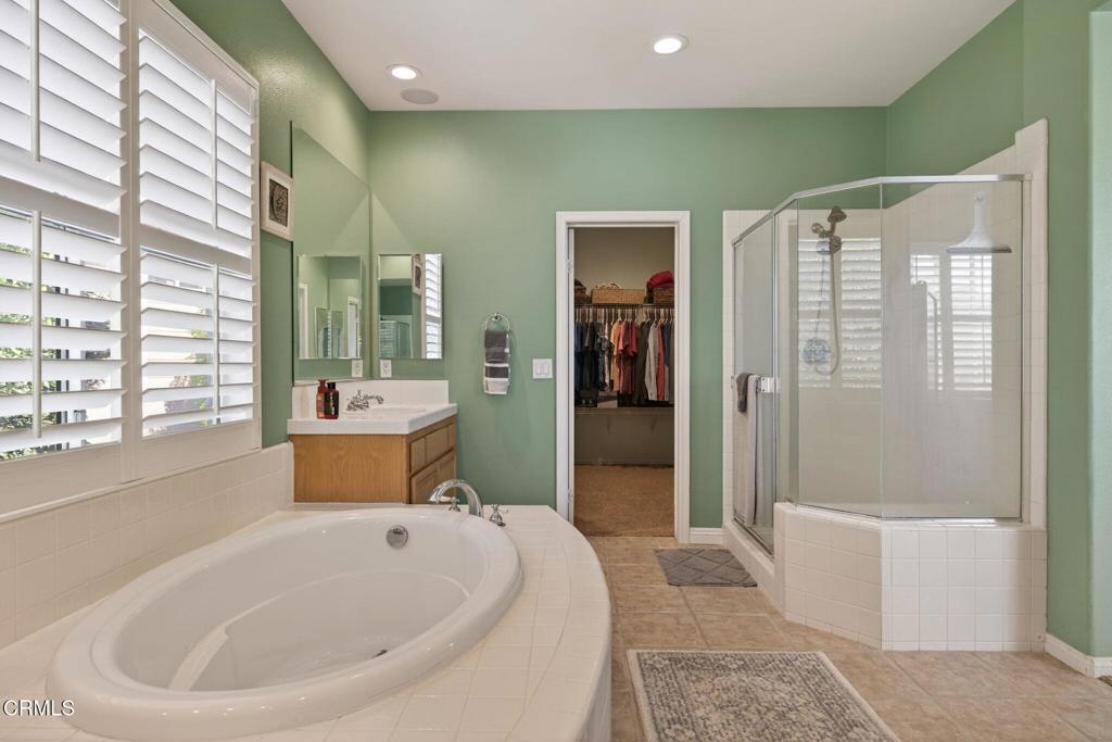 MLS #V1-35113 image #29