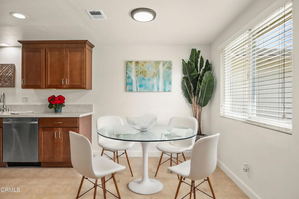 MLS #V1-35241 image #8