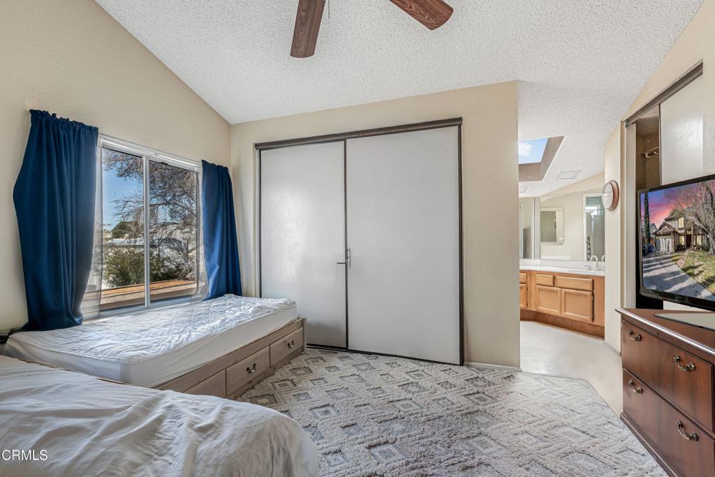 MLS #V1-35309 image #33