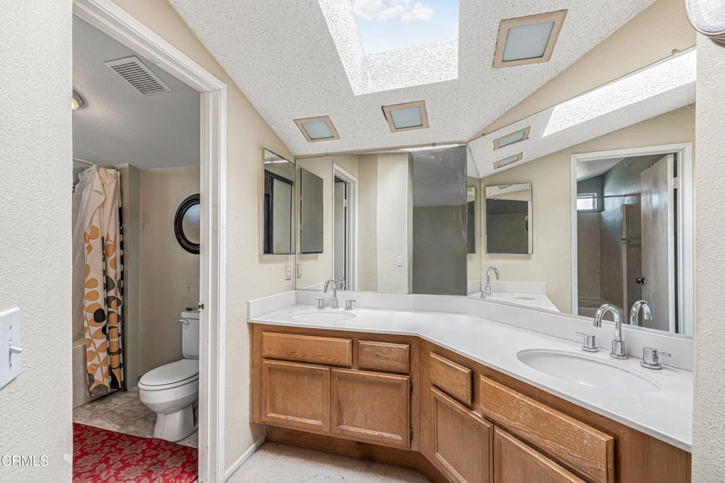 MLS #V1-35309 image #36