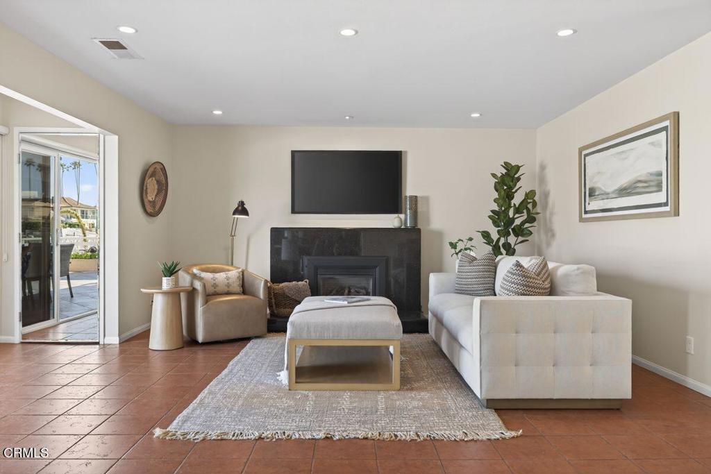 MLS #V1-35320 image #18