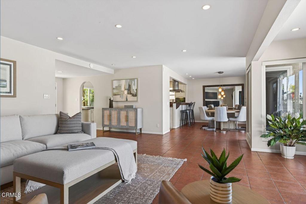 MLS #V1-35320 image #20