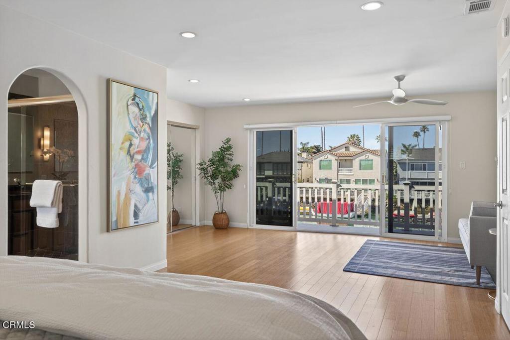 MLS #V1-35320 image #40