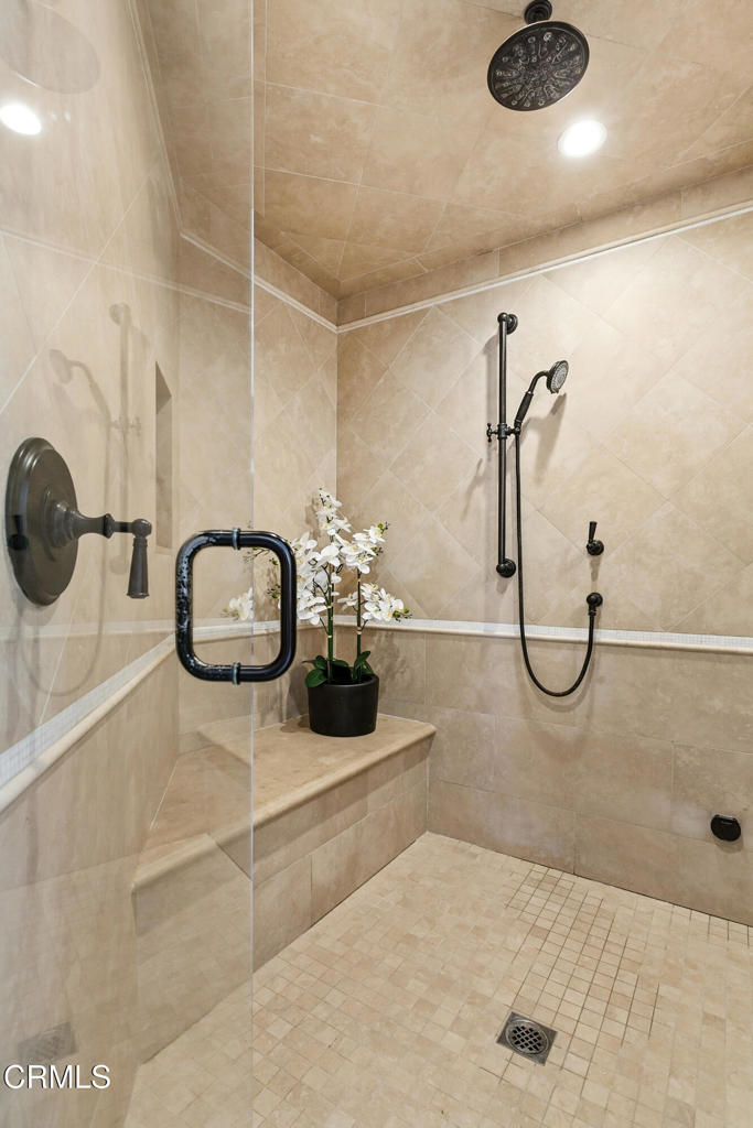 MLS #V1-35432 image #38