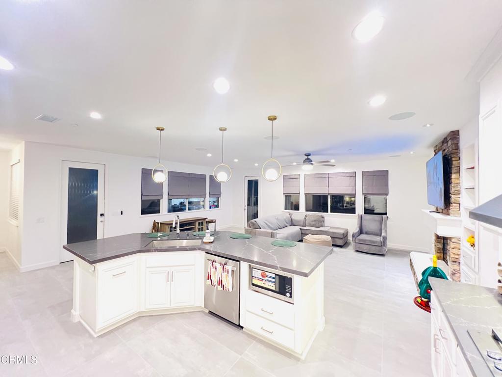 MLS #V1-35433 image #18