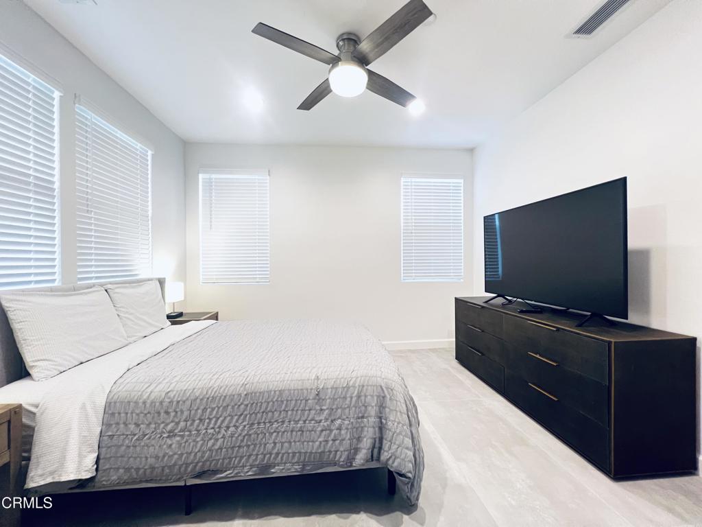 MLS #V1-35433 image #32