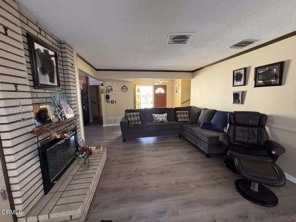 MLS #V1-35436 image #6