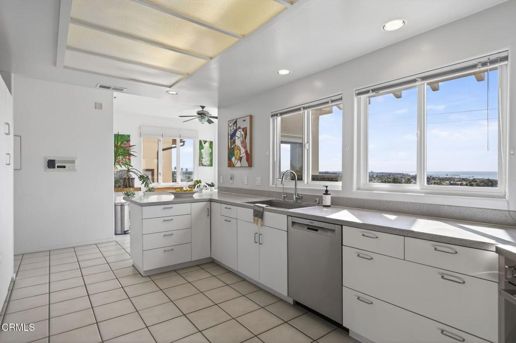 MLS #V1-35466 image #11