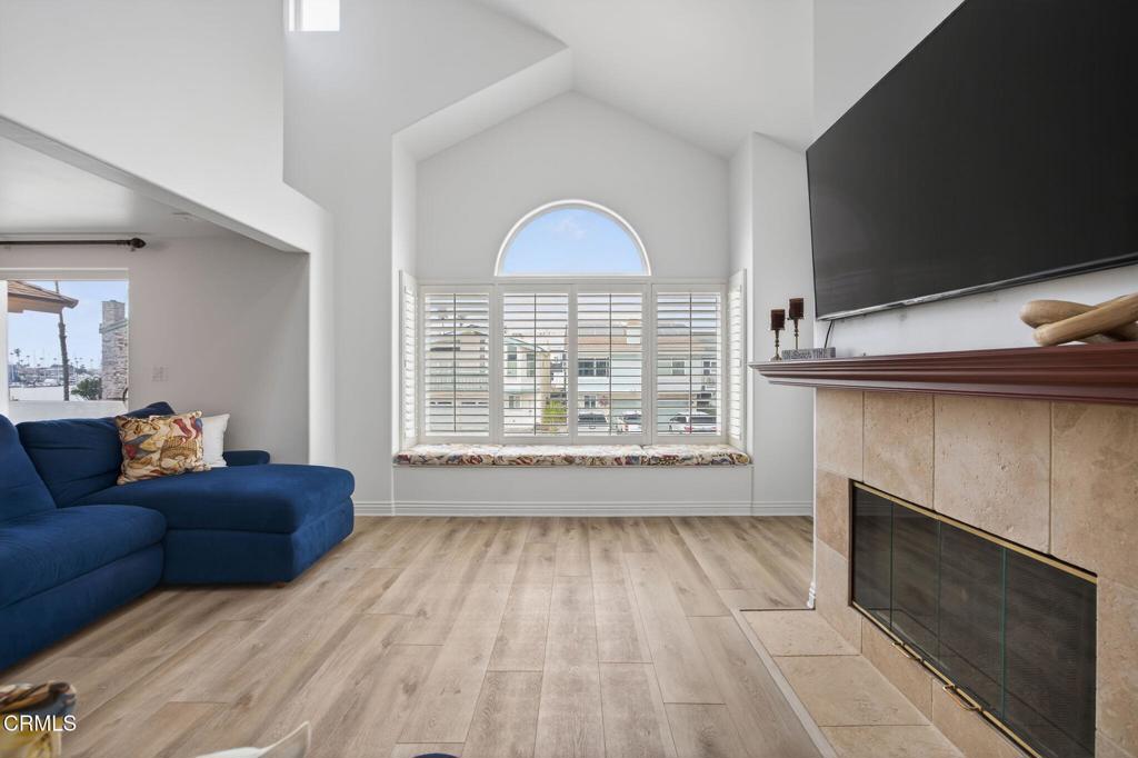 MLS #V1-35471 image #18