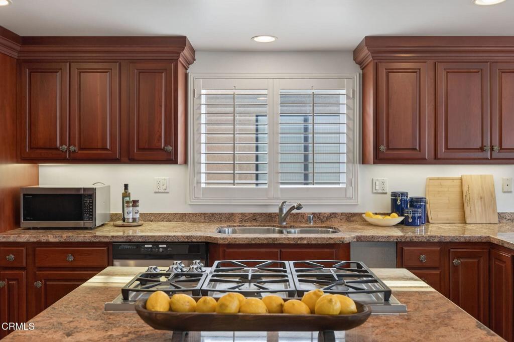 MLS #V1-35471 image #28