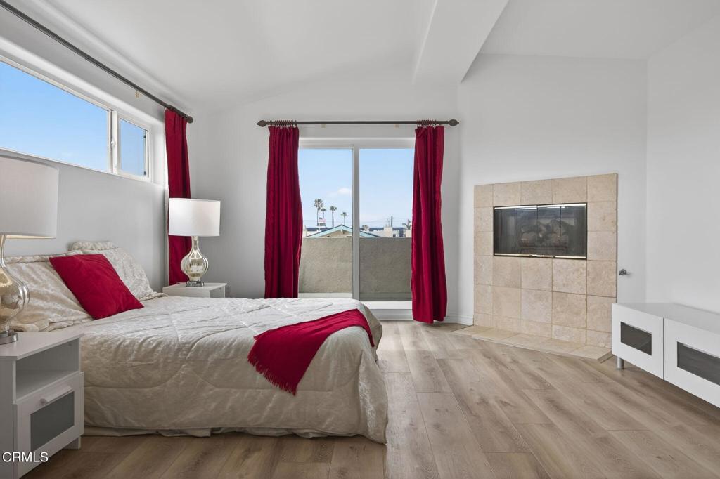 MLS #V1-35471 image #33