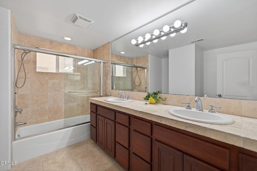 MLS #V1-35471 image #44