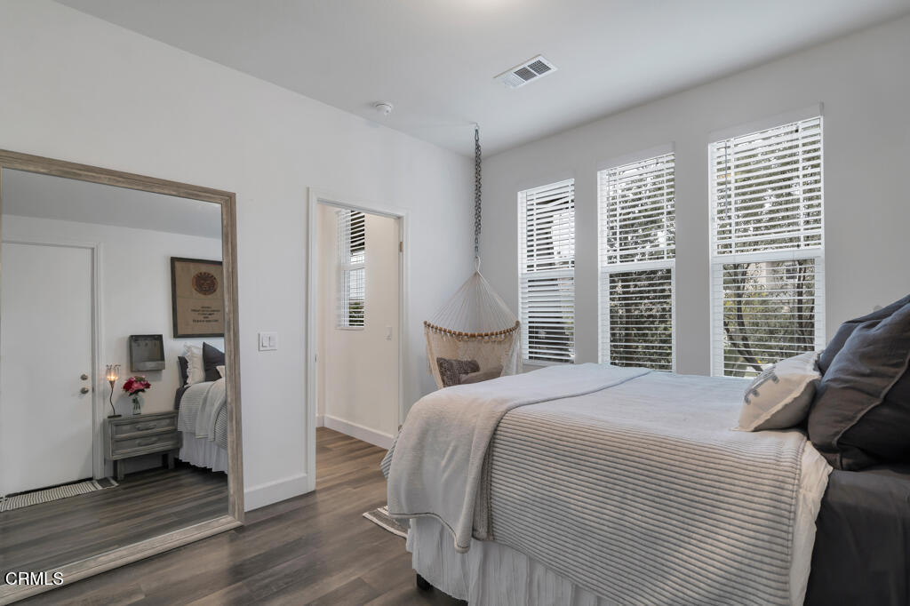 MLS #V1-35511 image #25