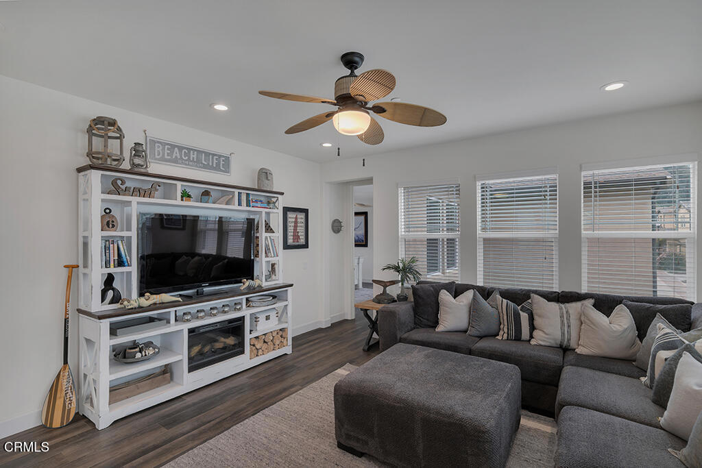 MLS #V1-35511 image #30