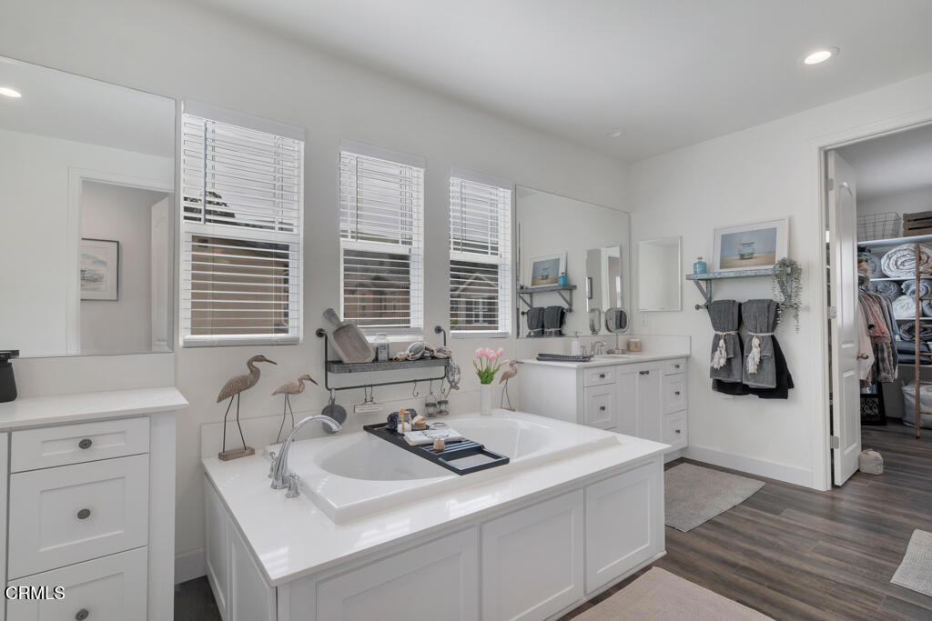 MLS #V1-35511 image #36