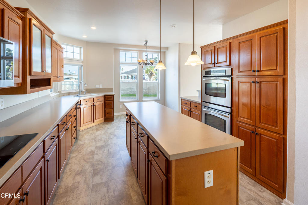 MLS #V1-35516 image #18