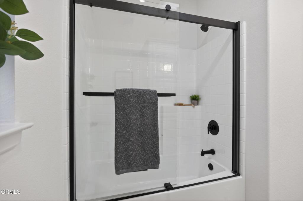 MLS #V1-35532 image #26