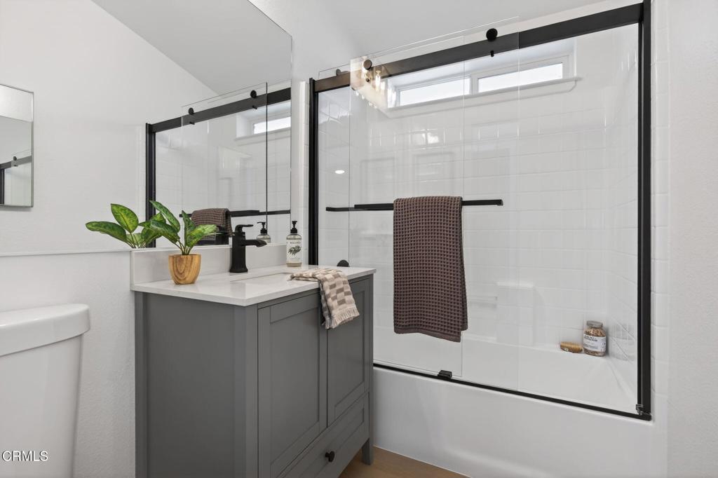 MLS #V1-35532 image #28