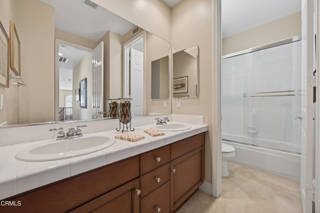 MLS #V1-35563 image #30